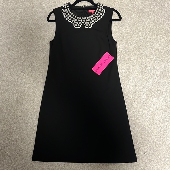 Betsey Johnson Dresses & Skirts - 🔥NWT🔥 Betsy Johnson A-line dress.